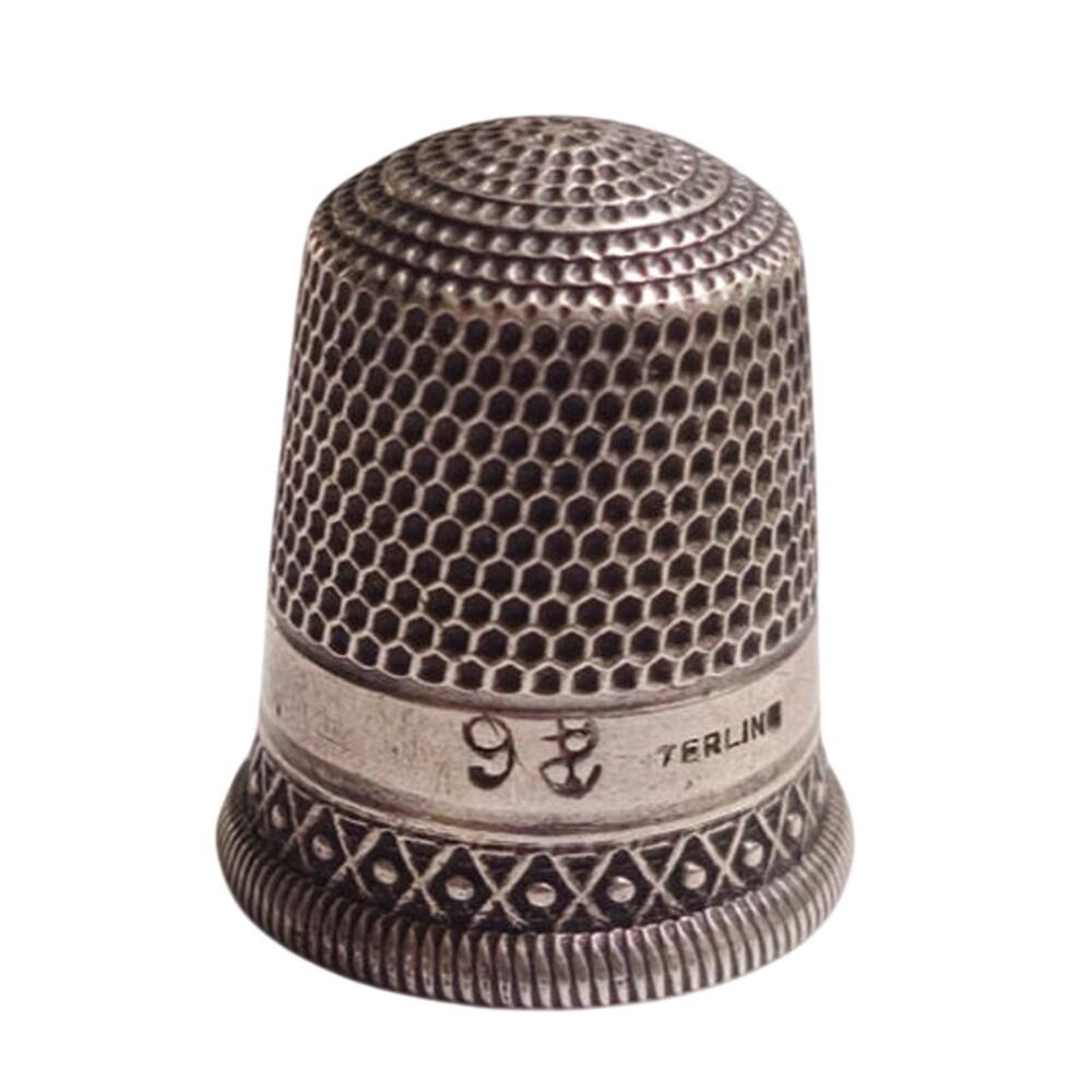 Antique Simons Bros Sterling Silver Thimble Size 9 Geometric Dot Band
